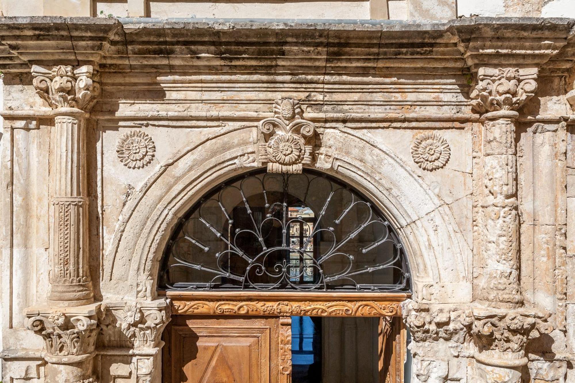 Domicilechania - Venetian Residence Chrissi Akti Chania Exterior foto